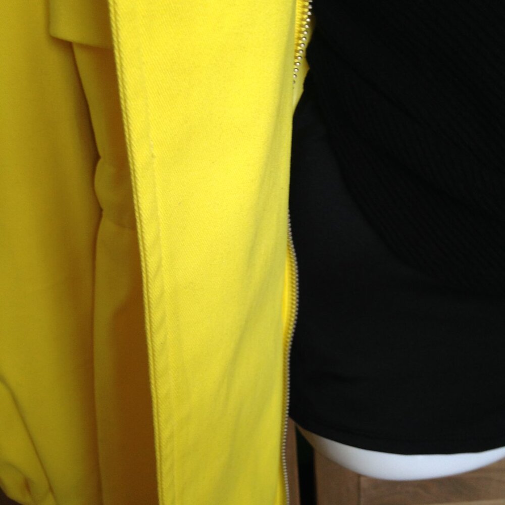 donated ***** New Super Bright, Thick, Comfy, Gorgeous fitting Top/Jacket - Picture 13 of 16